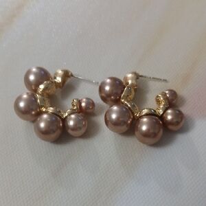 Elegant Gold and Bronze Pearl Cluster Earrings
